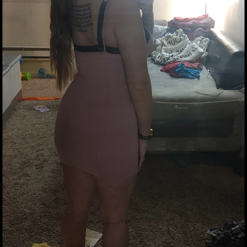 Dress - Picture 2 of 4